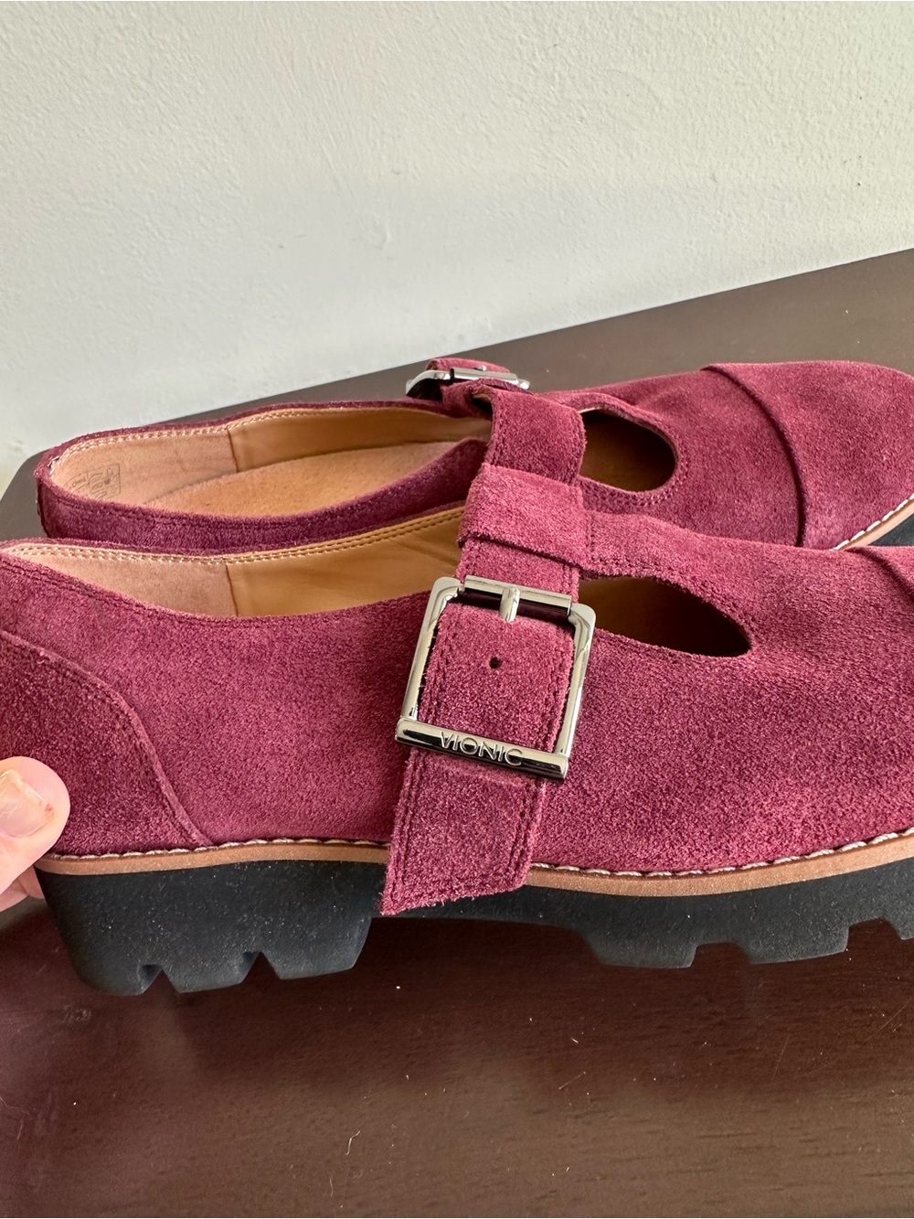 Vionic Women's Carmen T-Strap Loafer Suede Port Wine Size 6 - Picture 8 of 10